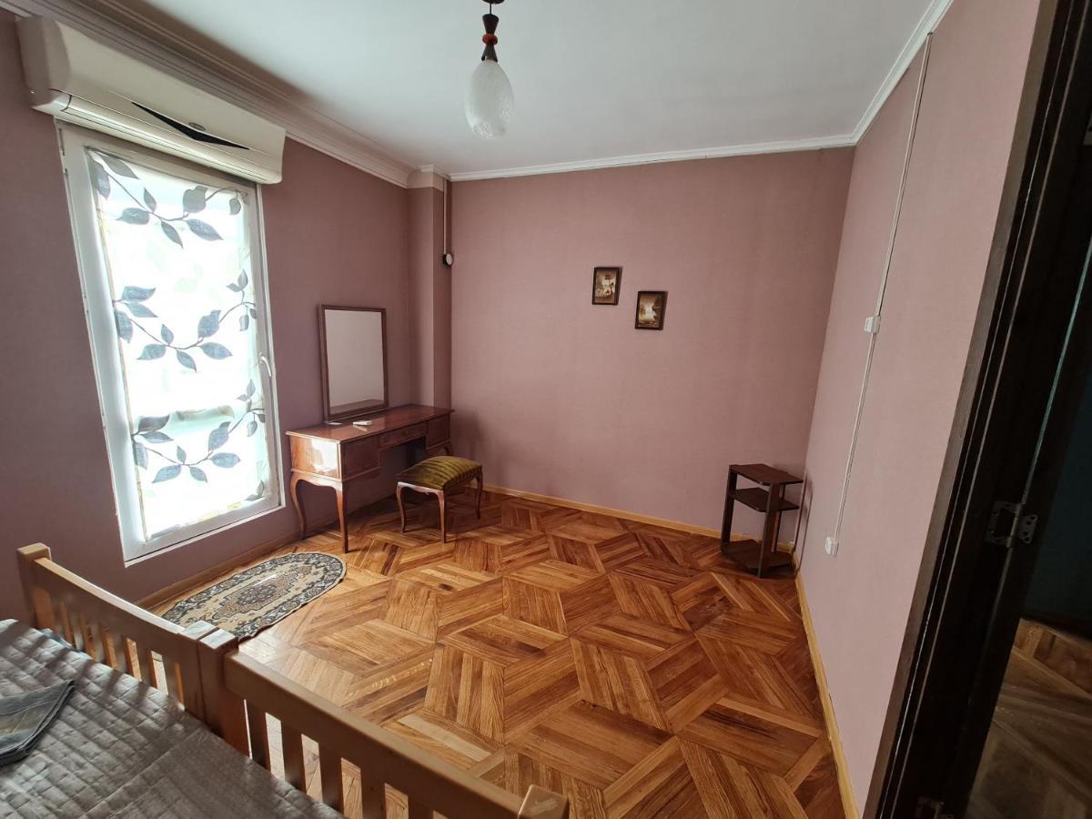Guest House Sky Plus Tbilisi Eksteriør billede