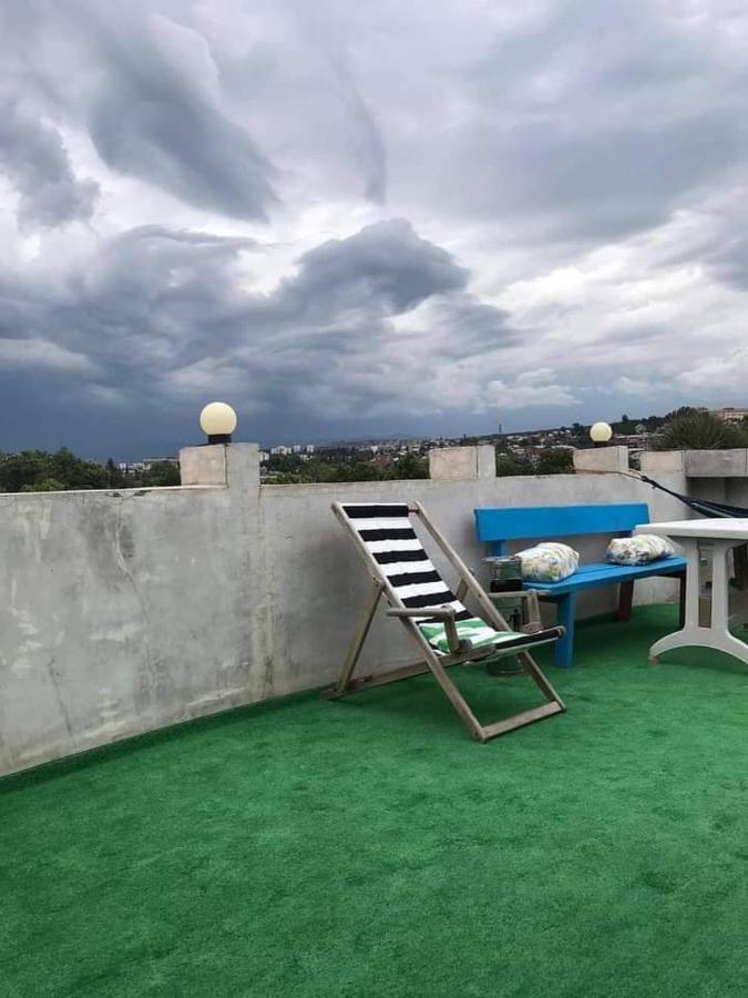 Guest House Sky Plus Tbilisi Eksteriør billede
